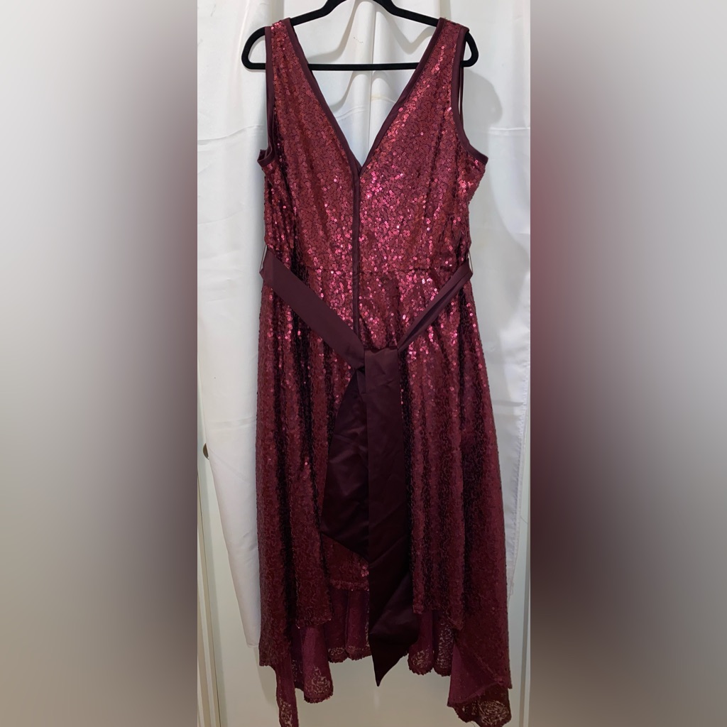 Isabel Toledo/Lane Bryant Wine Sleeveless V-Neck High/Low Belt Sequin Dress Nwt